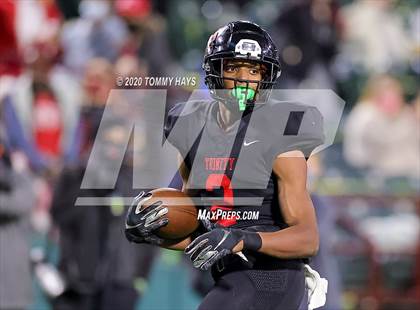 Thumbnail 2 in Midland Lee vs. Trinity (UIL Class 6A Area Playoff) photogallery.