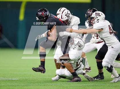 Thumbnail 3 in Midland Lee vs. Trinity (UIL Class 6A Area Playoff) photogallery.