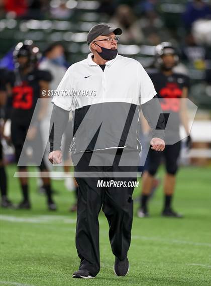 Thumbnail 2 in Midland Lee vs. Trinity (UIL Class 6A Area Playoff) photogallery.