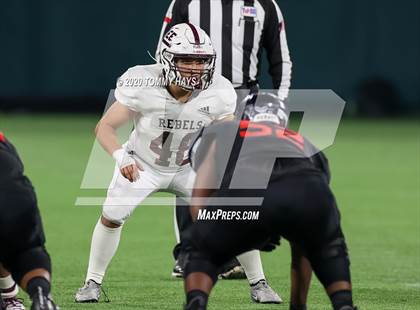 Thumbnail 3 in Midland Lee vs. Trinity (UIL Class 6A Area Playoff) photogallery.