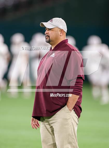 Thumbnail 2 in Midland Lee vs. Trinity (UIL Class 6A Area Playoff) photogallery.