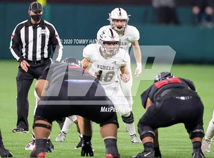 Thumbnail 3 in Midland Lee vs. Trinity (UIL Class 6A Area Playoff) photogallery.