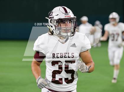 Thumbnail 2 in Midland Lee vs. Trinity (UIL Class 6A Area Playoff) photogallery.