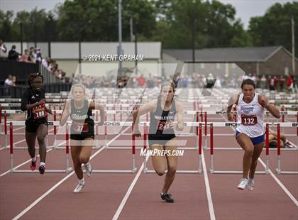 Thumbnail 3 in Lafayette Jefferson (IHSAA Regional) photogallery.