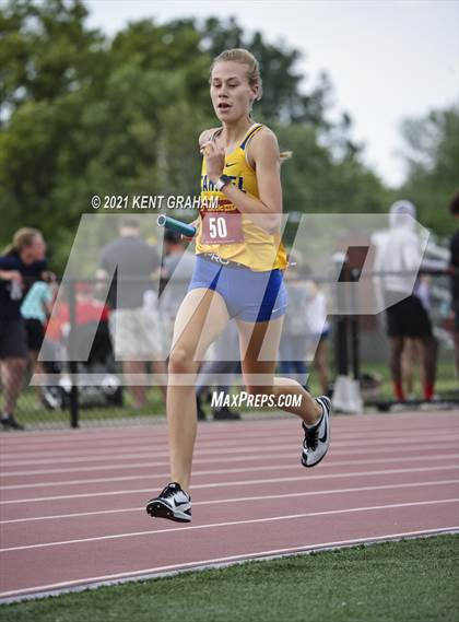 Thumbnail 3 in Lafayette Jefferson (IHSAA Regional) photogallery.