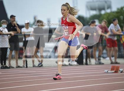 Thumbnail 3 in Lafayette Jefferson (IHSAA Regional) photogallery.