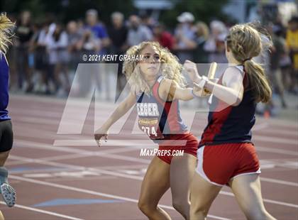 Thumbnail 1 in Lafayette Jefferson (IHSAA Regional) photogallery.