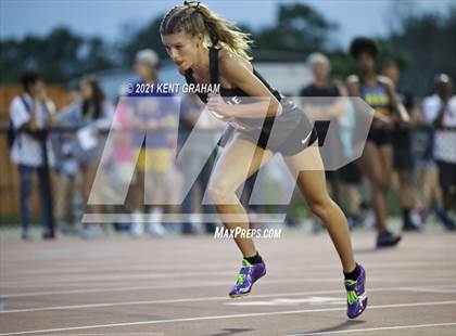 Thumbnail 3 in Lafayette Jefferson (IHSAA Regional) photogallery.