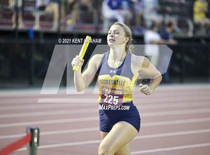 Thumbnail 3 in Lafayette Jefferson (IHSAA Regional) photogallery.