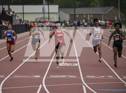 Thumbnail 2 in Lafayette Jefferson (IHSAA Regional) photogallery.