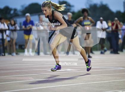 Thumbnail 2 in Lafayette Jefferson (IHSAA Regional) photogallery.