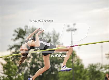Thumbnail 3 in Lafayette Jefferson (IHSAA Regional) photogallery.