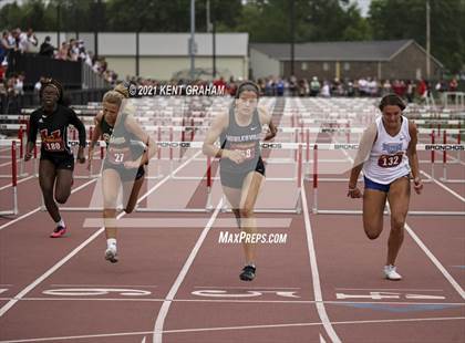 Thumbnail 1 in Lafayette Jefferson (IHSAA Regional) photogallery.