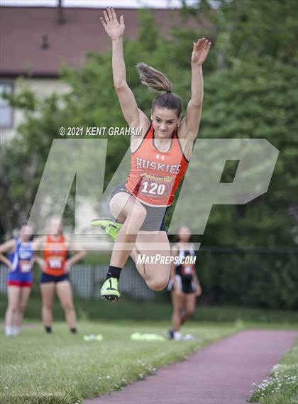 Thumbnail 1 in Lafayette Jefferson (IHSAA Regional) photogallery.