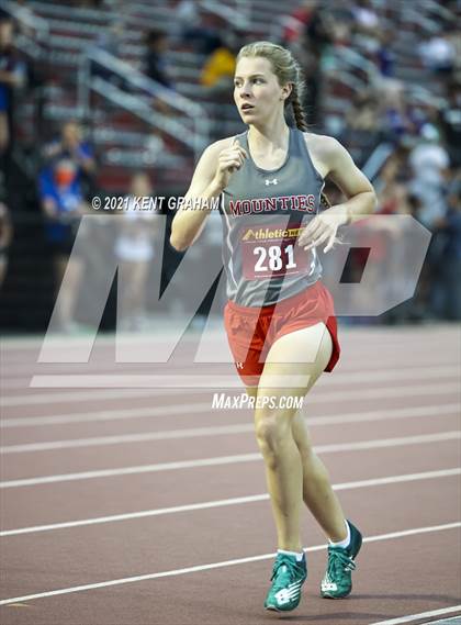 Thumbnail 1 in Lafayette Jefferson (IHSAA Regional) photogallery.