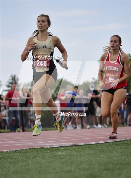Thumbnail 2 in Lafayette Jefferson (IHSAA Regional) photogallery.