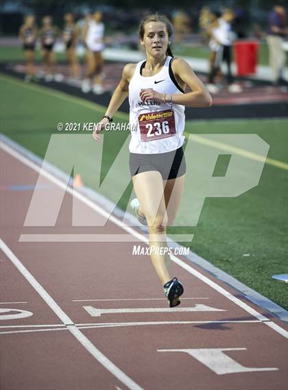 Thumbnail 3 in Lafayette Jefferson (IHSAA Regional) photogallery.