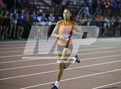 Thumbnail 3 in Lafayette Jefferson (IHSAA Regional) photogallery.