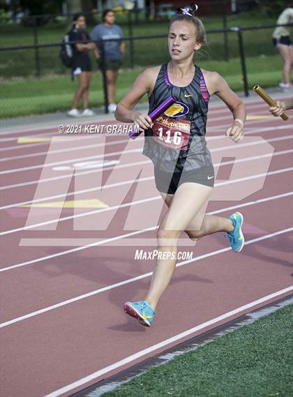 Thumbnail 2 in Lafayette Jefferson (IHSAA Regional) photogallery.