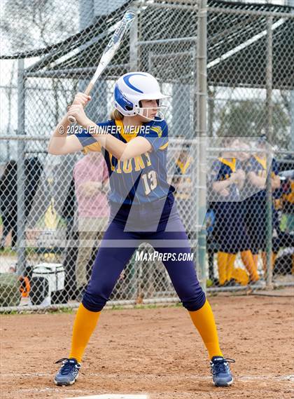Thumbnail 1 in Big Valley Christian vs. Gregori photogallery.
