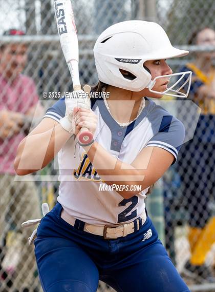 Thumbnail 3 in Big Valley Christian vs. Gregori photogallery.