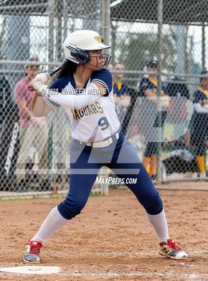 Thumbnail 2 in Big Valley Christian vs. Gregori photogallery.