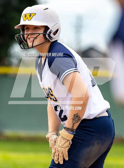 Thumbnail 2 in Big Valley Christian vs. Gregori photogallery.