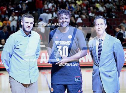 Thumbnail 3 in 40th McDonald's All American Game (East vs. West) photogallery.