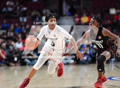 Thumbnail 1 in 40th McDonald's All American Game (East vs. West) photogallery.