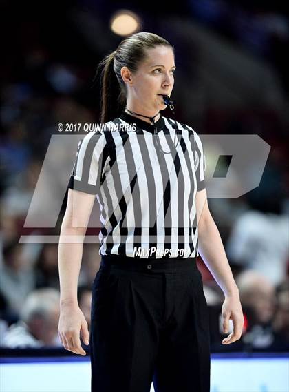 Thumbnail 3 in 40th McDonald's All American Game (East vs. West) photogallery.