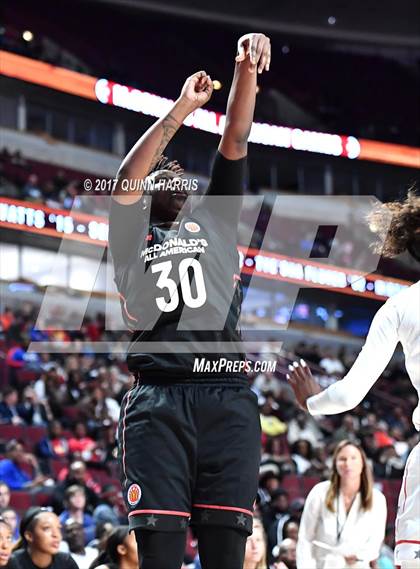 Thumbnail 3 in 40th McDonald's All American Game (East vs. West) photogallery.