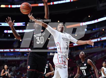 Thumbnail 1 in 40th McDonald's All American Game (East vs. West) photogallery.
