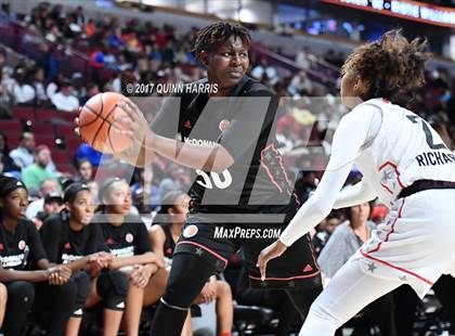 Thumbnail 1 in 40th McDonald's All American Game (East vs. West) photogallery.