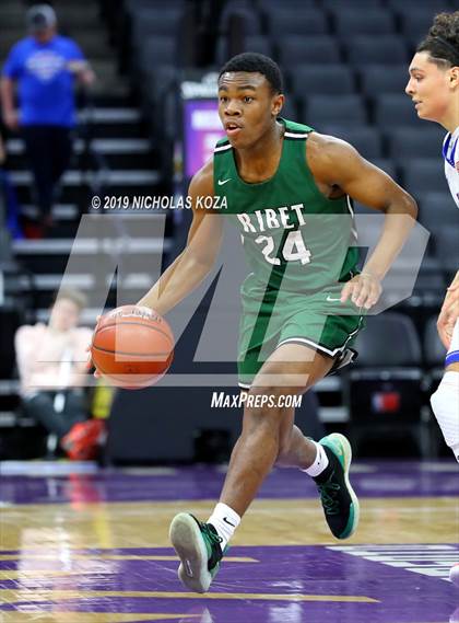 Thumbnail 1 in Immanuel vs. Ribet Academy (CIF State D4 Final) photogallery.