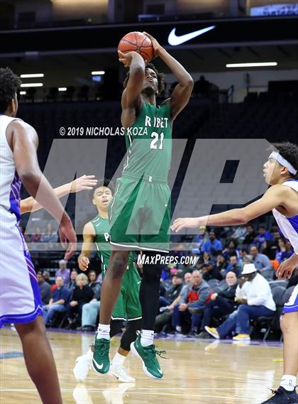 Thumbnail 1 in Immanuel vs. Ribet Academy (CIF State D4 Final) photogallery.