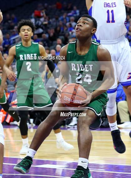 Thumbnail 1 in Immanuel vs. Ribet Academy (CIF State D4 Final) photogallery.