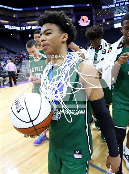 Thumbnail 2 in Immanuel vs. Ribet Academy (CIF State D4 Final) photogallery.