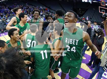 Thumbnail 3 in Immanuel vs. Ribet Academy (CIF State D4 Final) photogallery.