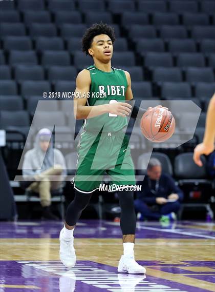 Thumbnail 3 in Immanuel vs. Ribet Academy (CIF State D4 Final) photogallery.
