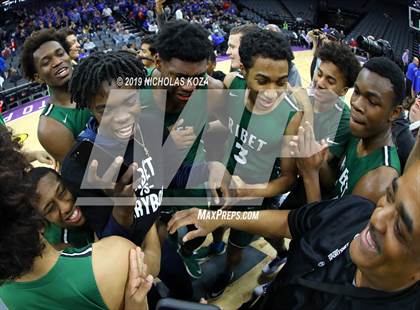 Thumbnail 2 in Immanuel vs. Ribet Academy (CIF State D4 Final) photogallery.
