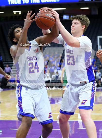 Thumbnail 2 in Immanuel vs. Ribet Academy (CIF State D4 Final) photogallery.