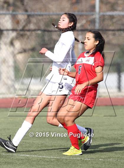 Thumbnail 2 in Flintridge Prep vs. Maranatha (Los Tacos Tournament) photogallery.