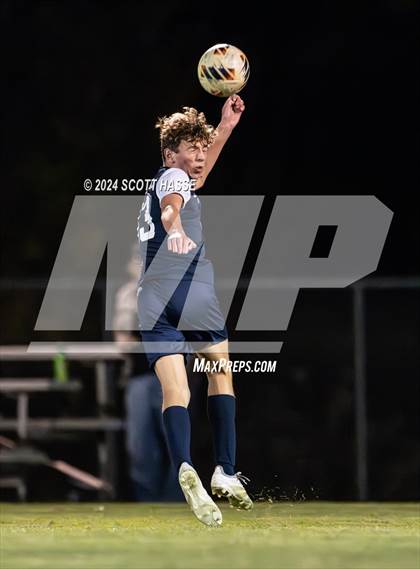 Thumbnail 1 in Greenhills vs. Eaton Rapids (MHSAA  D3 Reg Semifinal) photogallery.