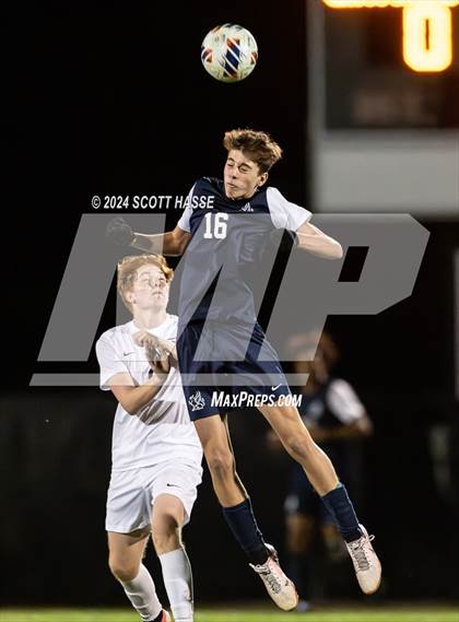 Thumbnail 2 in Greenhills vs. Eaton Rapids (MHSAA  D3 Reg Semifinal) photogallery.