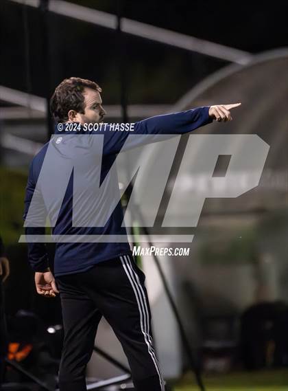Thumbnail 2 in Greenhills vs. Eaton Rapids (MHSAA  D3 Reg Semifinal) photogallery.