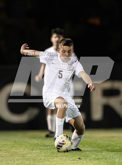 Thumbnail 2 in Greenhills vs. Eaton Rapids (MHSAA  D3 Reg Semifinal) photogallery.
