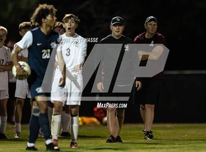 Thumbnail 2 in Greenhills vs. Eaton Rapids (MHSAA  D3 Reg Semifinal) photogallery.