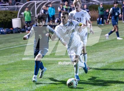 Thumbnail 2 in Greenhills vs. Eaton Rapids (MHSAA  D3 Reg Semifinal) photogallery.