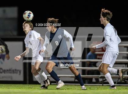 Thumbnail 3 in Greenhills vs. Eaton Rapids (MHSAA  D3 Reg Semifinal) photogallery.