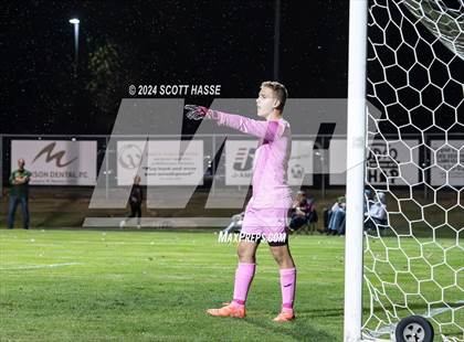 Thumbnail 2 in Greenhills vs. Eaton Rapids (MHSAA  D3 Reg Semifinal) photogallery.